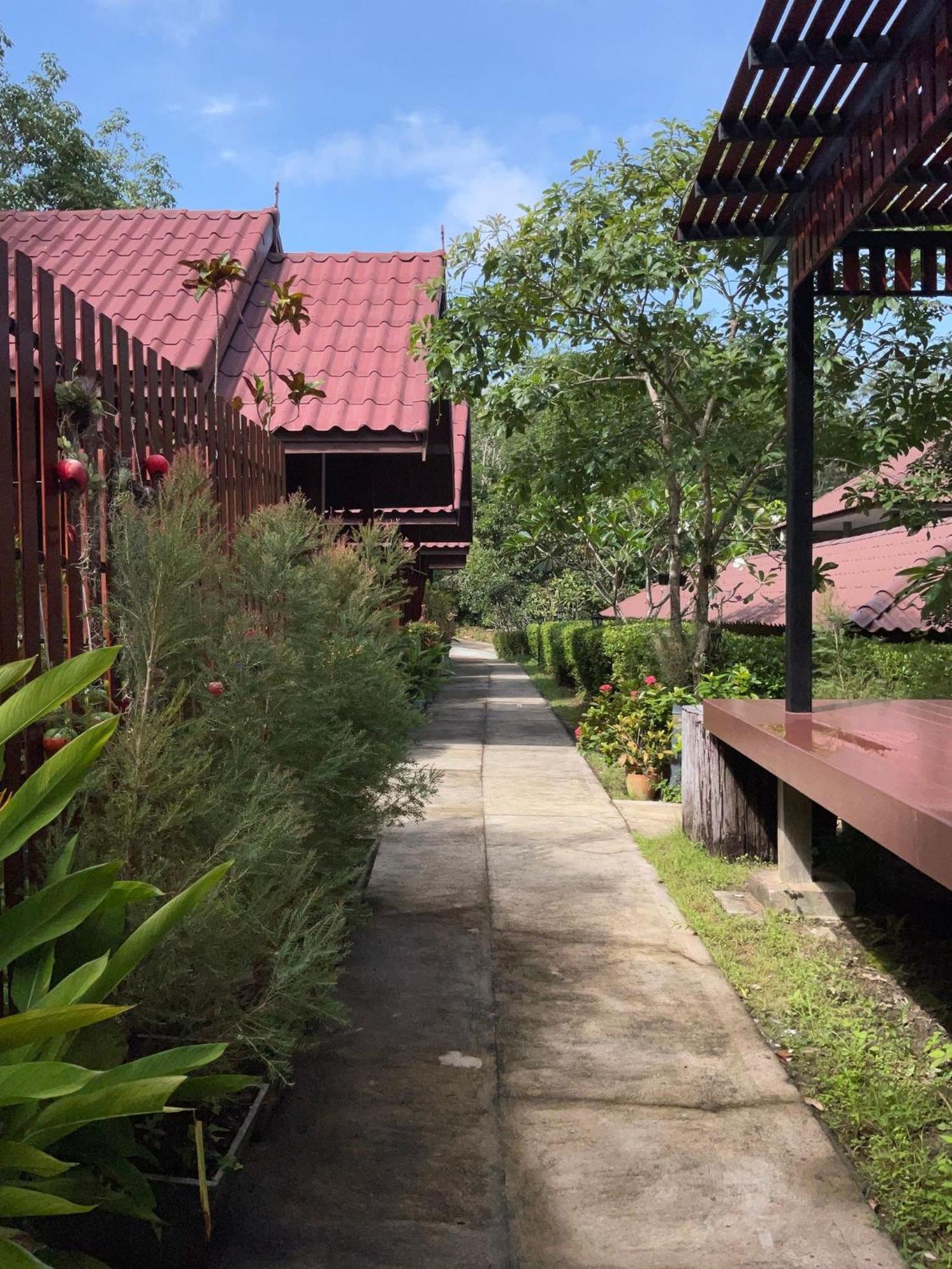 Siam Lanta Resort - Sha Extra Plus Koh Lanta Exterior photo